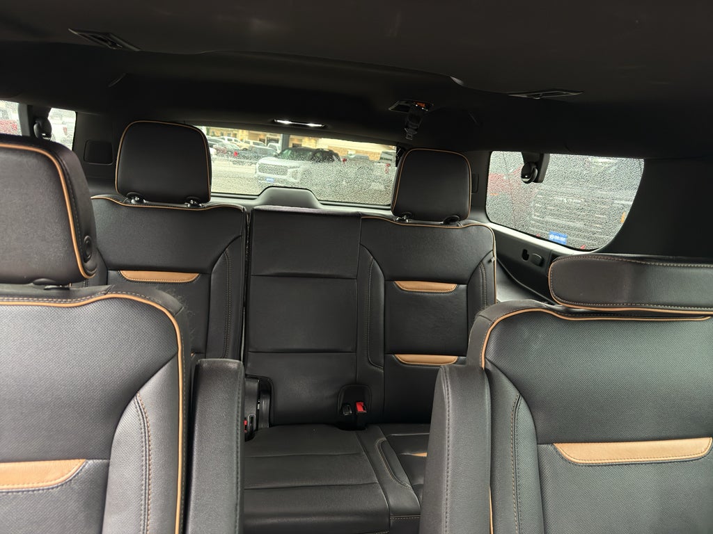 2023 GMC Yukon XL 4WD AT4