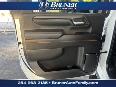 2024 GMC Sierra 2500HD 4WD Crew Cab Standard Bed AT4