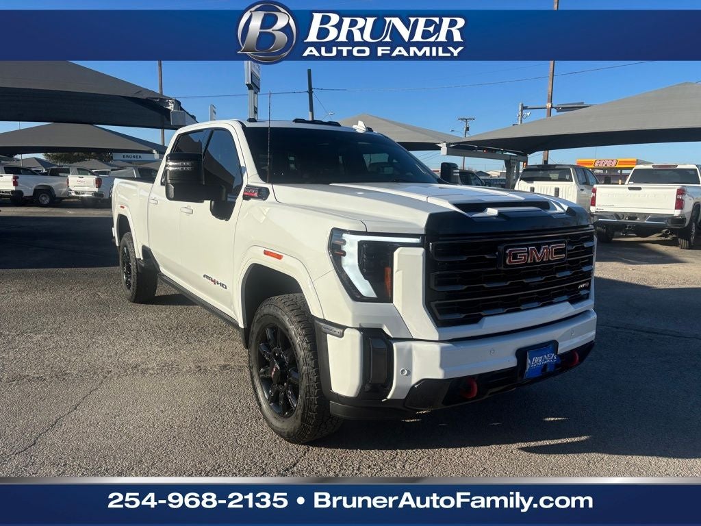 2024 GMC Sierra 2500HD 4WD Crew Cab Standard Bed AT4