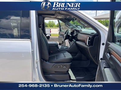 2024 GMC Sierra 3500HD 4WD Crew Cab Long Bed Denali