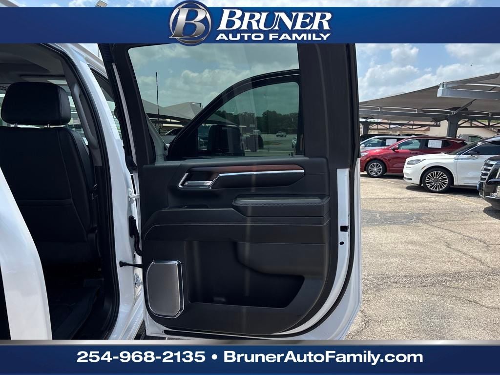 2024 GMC Sierra 3500HD 4WD Crew Cab Long Bed Denali