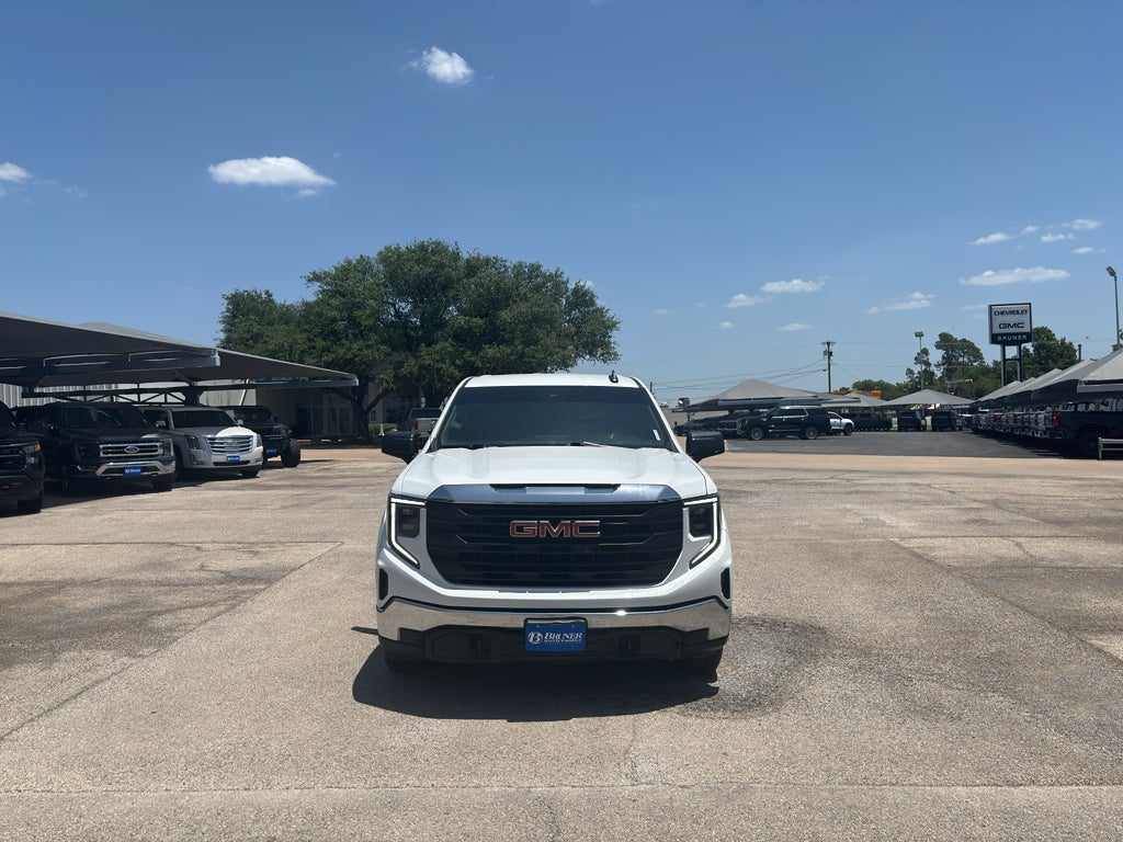 2025 GMC Sierra 1500 2WD Crew Cab Short Box Pro
