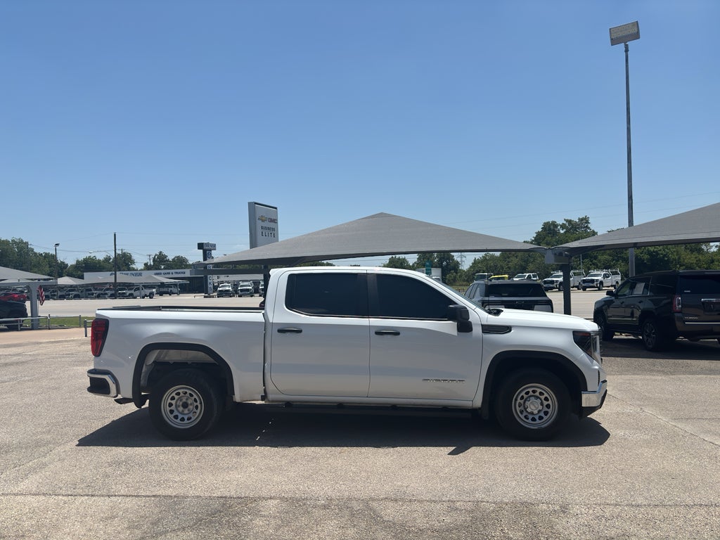2025 GMC Sierra 1500 2WD Crew Cab Short Box Pro