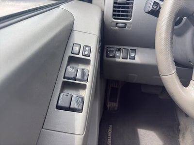 2016 Nissan Frontier SV
