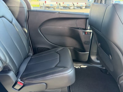 2027 Chrysler Pacifica PACIFICA LX
