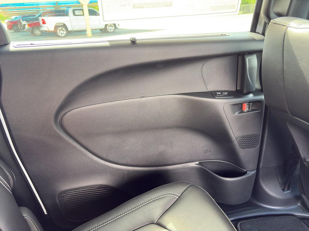 2026 Chrysler Voyager VOYAGER LX