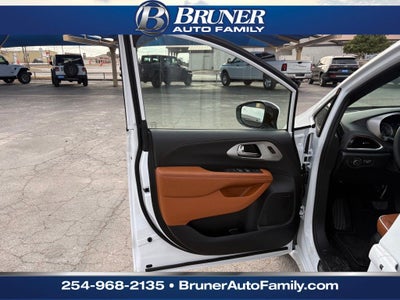 2026 Chrysler Pacifica PACIFICA PINNACLE