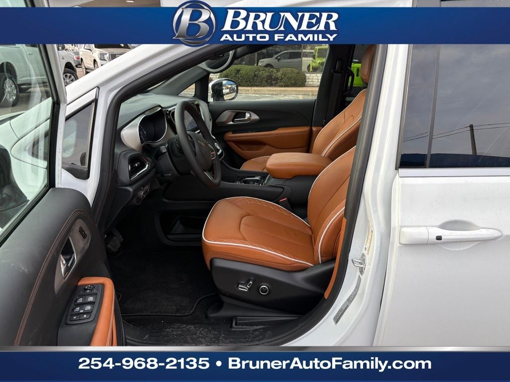 2026 Chrysler Pacifica PACIFICA PINNACLE