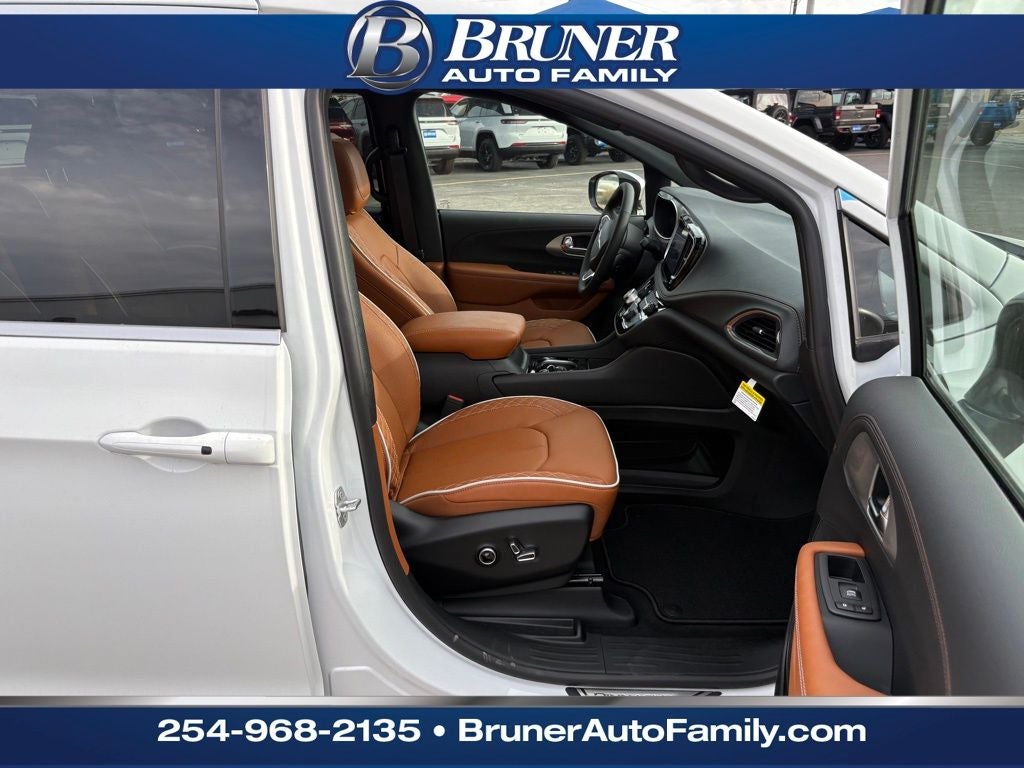 2026 Chrysler Pacifica PACIFICA PINNACLE