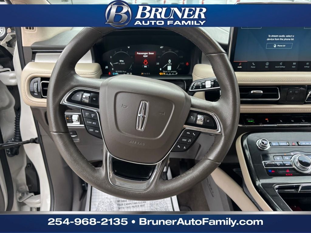 2023 Lincoln Nautilus Standard