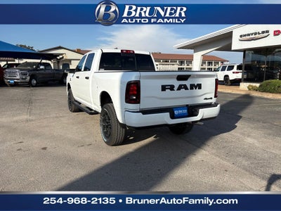 2026 RAM Ram 2500 RAM 2500 BLACK EXPRESS CREW CAB 4X4 6'4' BOX