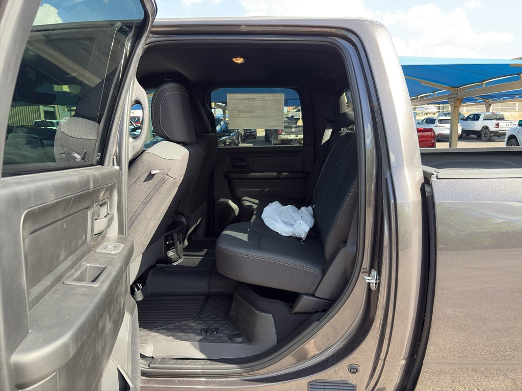 2026 RAM Ram 2500 RAM 2500 WARLOCK CREW CAB 4X4 6'4' BOX