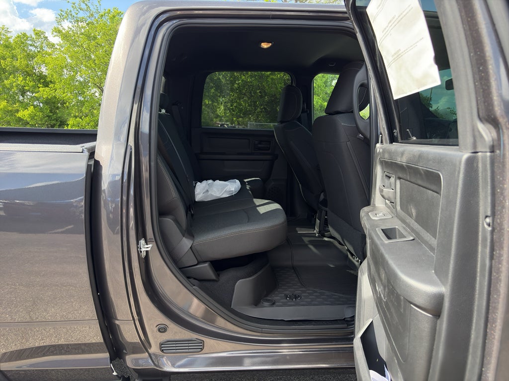 2026 RAM Ram 2500 RAM 2500 WARLOCK CREW CAB 4X4 6'4' BOX