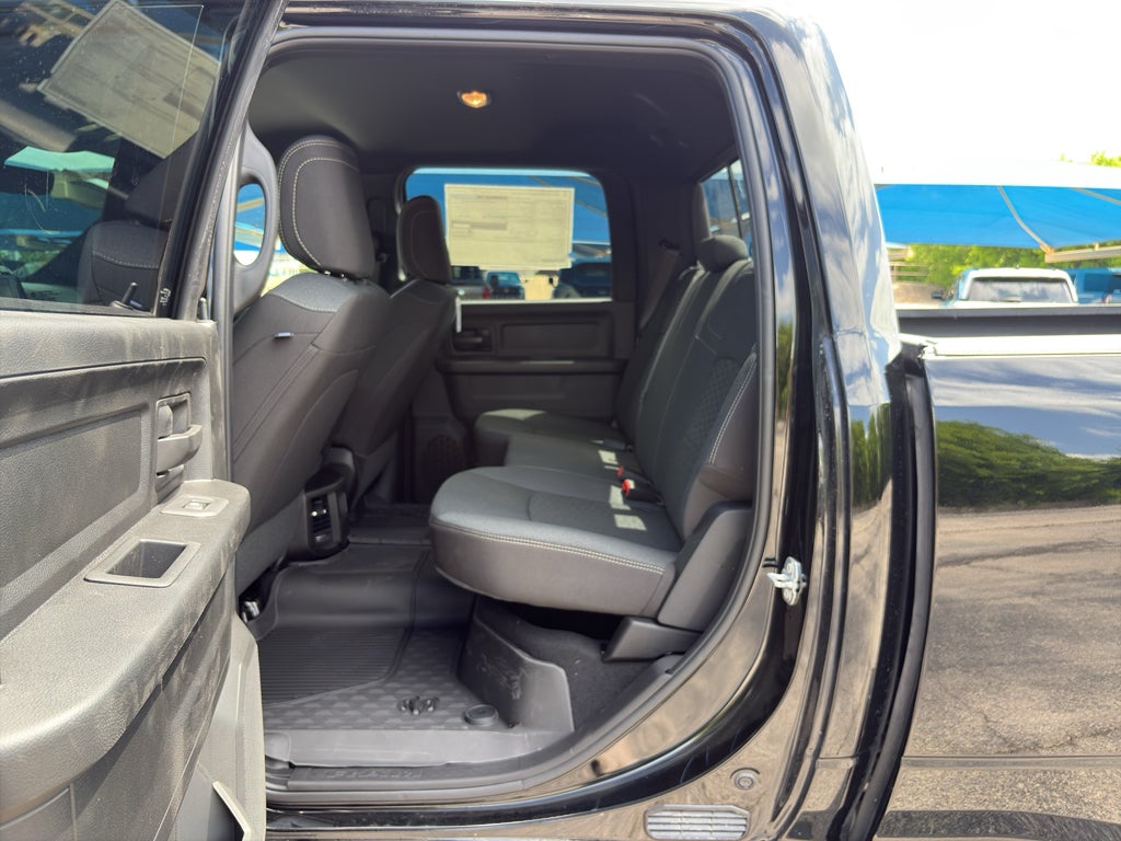 2026 RAM Ram 2500 RAM 2500 WARLOCK CREW CAB 4X4 6'4' BOX