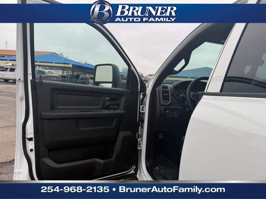 2026 RAM Ram 2500 RAM 2500 TRADESMAN CREW CAB 4X4 8' BOX