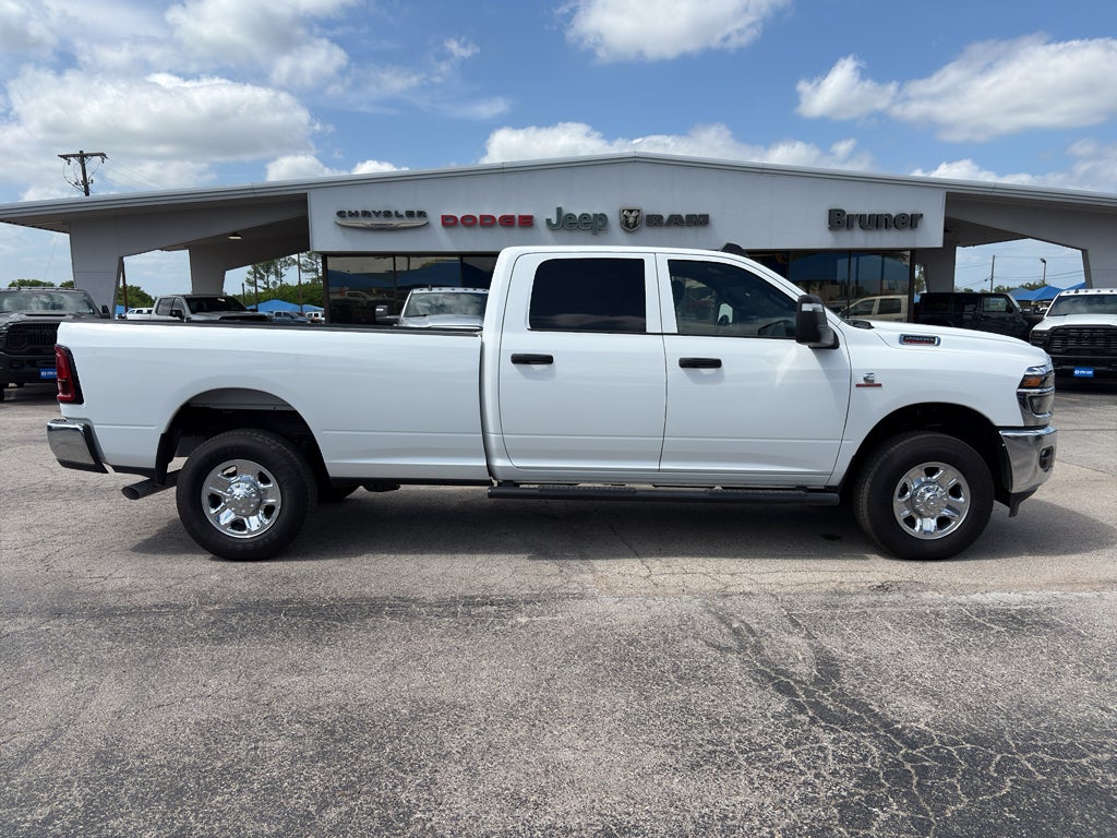 2026 RAM Ram 2500 RAM 2500 TRADESMAN CREW CAB 4X4 8' BOX