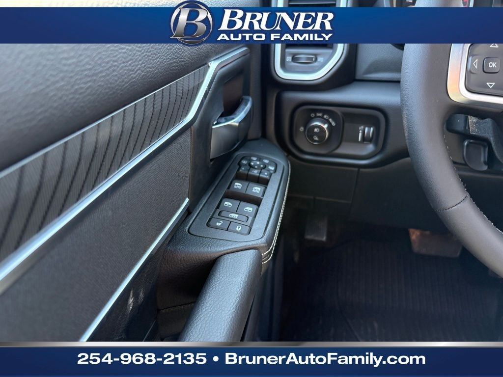 2026 RAM Ram 2500 RAM 2500 LONE STAR CREW CAB 4X4 8' BOX