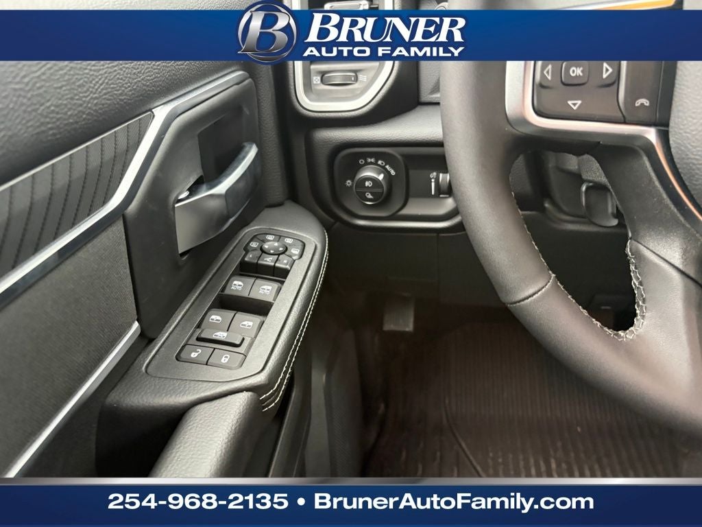 2026 RAM Ram 2500 RAM 2500 LONE STAR CREW CAB 4X4 8' BOX