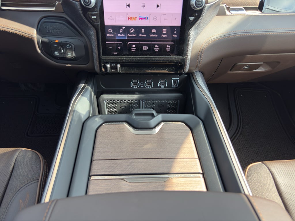 2026 RAM Ram 2500 RAM 2500 LIMITED LONGHORN CREW CAB 4X4 6'4' BOX