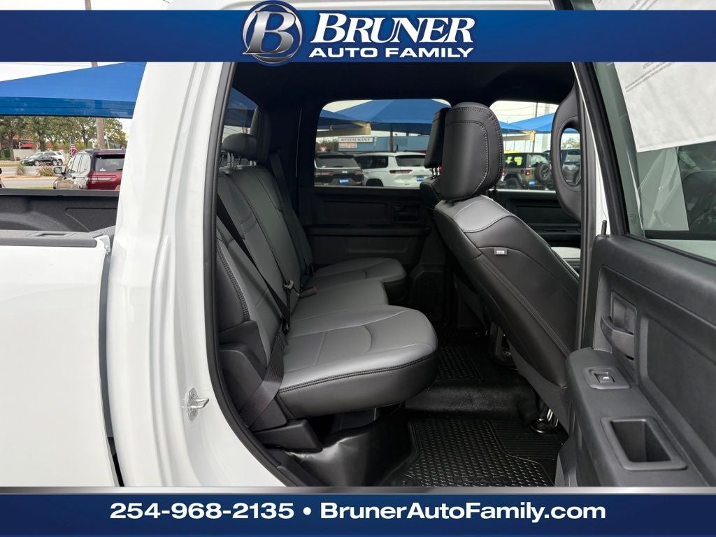 2026 RAM Ram 3500 RAM 3500 TRADESMAN CREW CAB 4X4 8' BOX