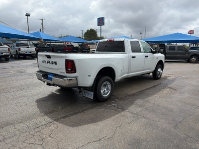 2027 RAM Ram 3500 RAM 3500 TRADESMAN CREW CAB 4X4 8' BOX