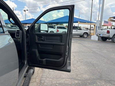 2027 RAM Ram 3500 RAM 3500 TRADESMAN CREW CAB 4X4 8' BOX