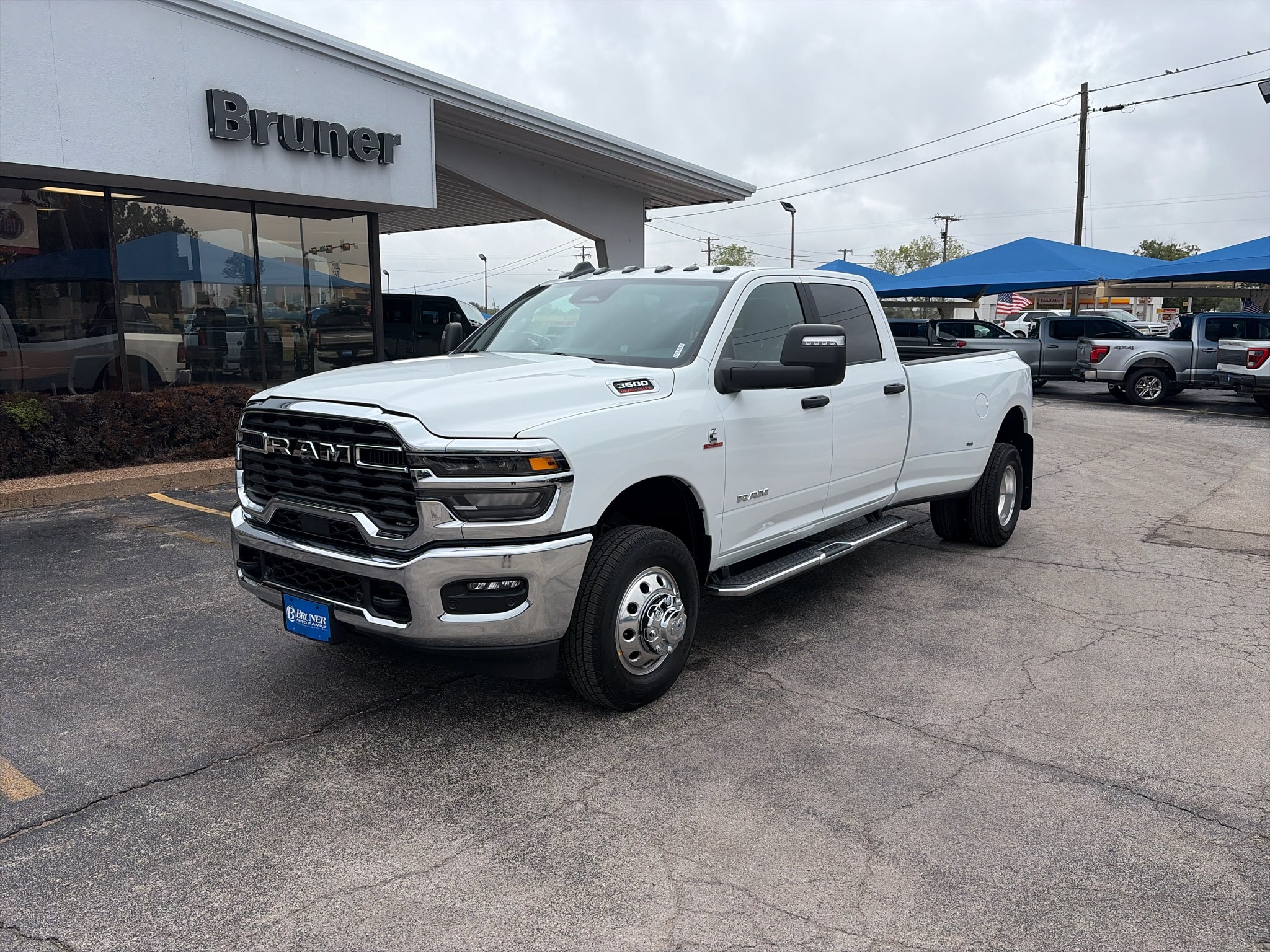2027 RAM Ram 3500 RAM 3500 LONE STAR CREW CAB 4X4 8' BOX