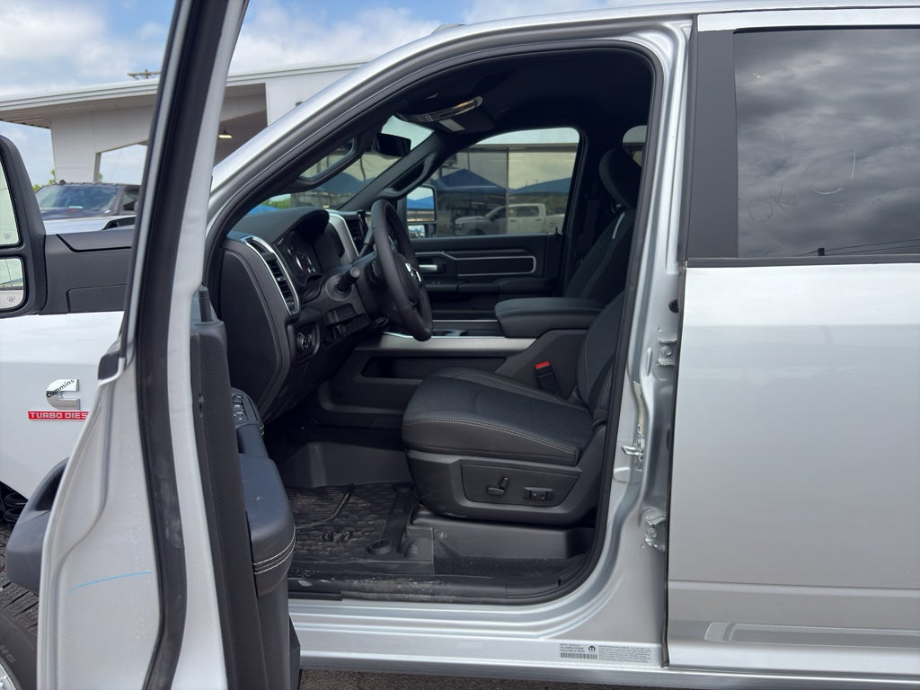 2026 RAM Ram 3500 RAM 3500 LONE STAR CREW CAB 4X4 8' BOX