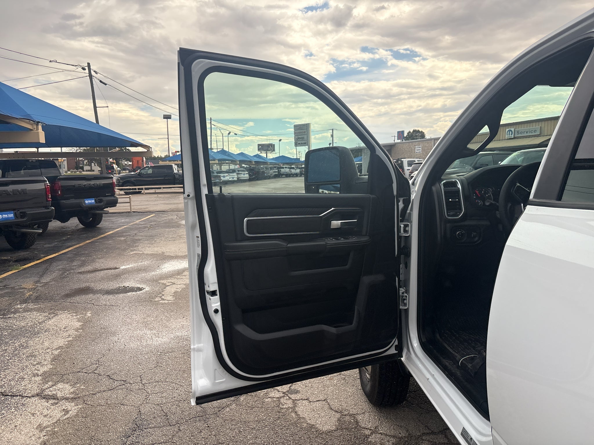 2026 RAM Ram 3500 RAM 3500 LONE STAR CREW CAB 4X4 8' BOX