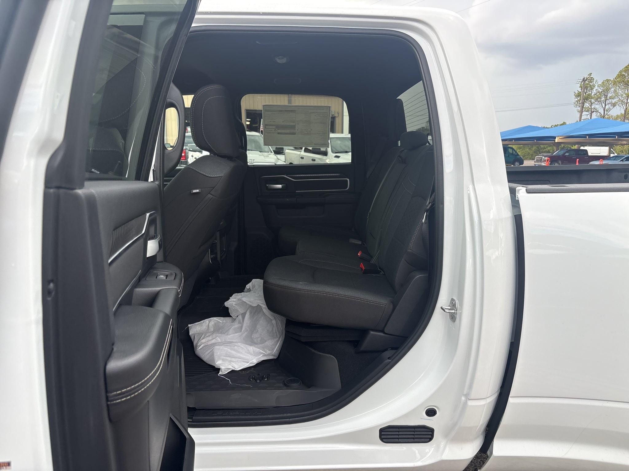2026 RAM Ram 3500 RAM 3500 LONE STAR CREW CAB 4X4 8' BOX