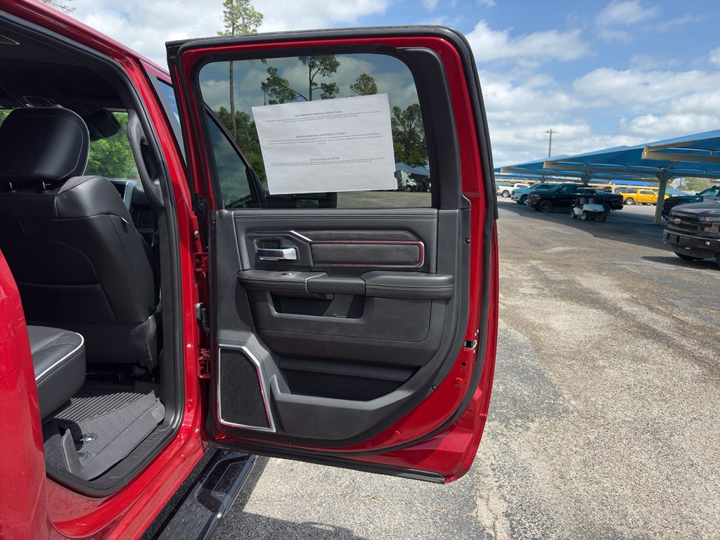 2026 RAM Ram 3500 RAM 3500 LARAMIE CREW CAB 4X4 8' BOX