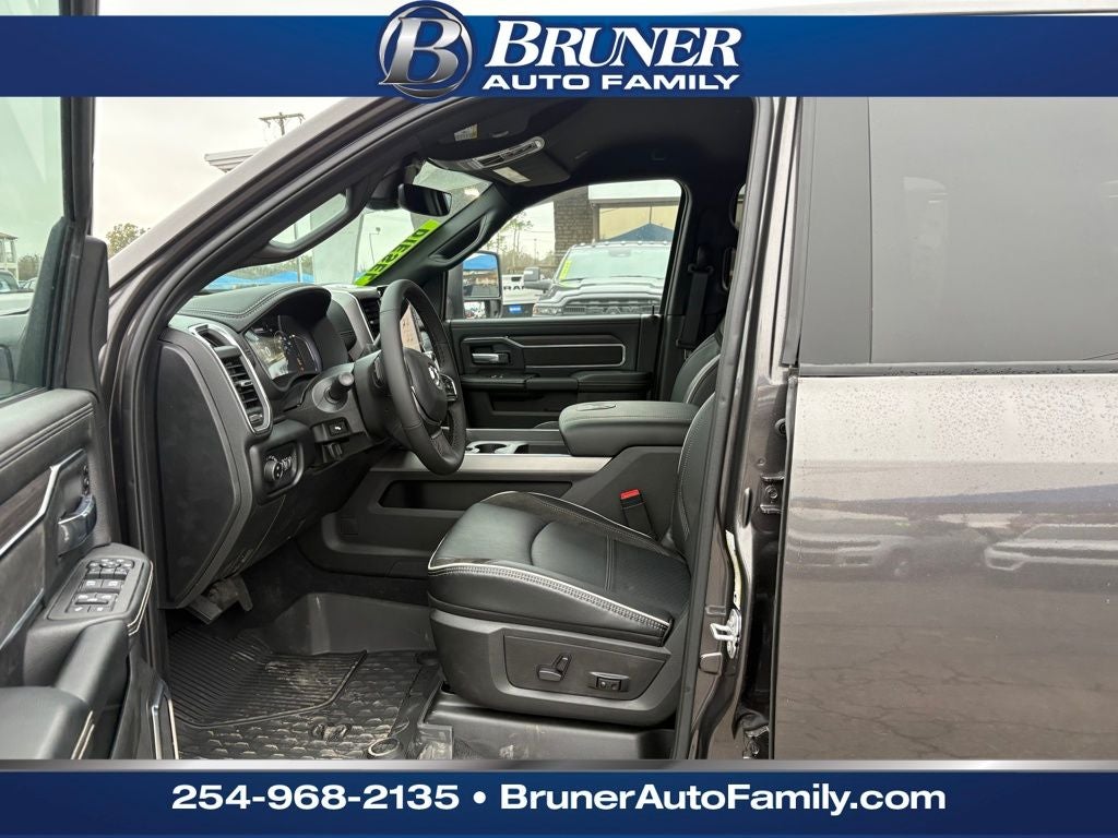 2026 RAM Ram 3500 RAM 3500 LARAMIE CREW CAB 4X4 8' BOX