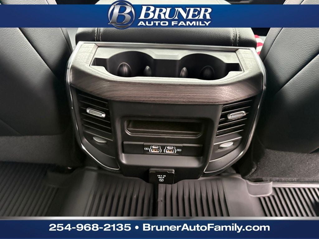 2026 RAM Ram 3500 RAM 3500 LARAMIE CREW CAB 4X4 8' BOX