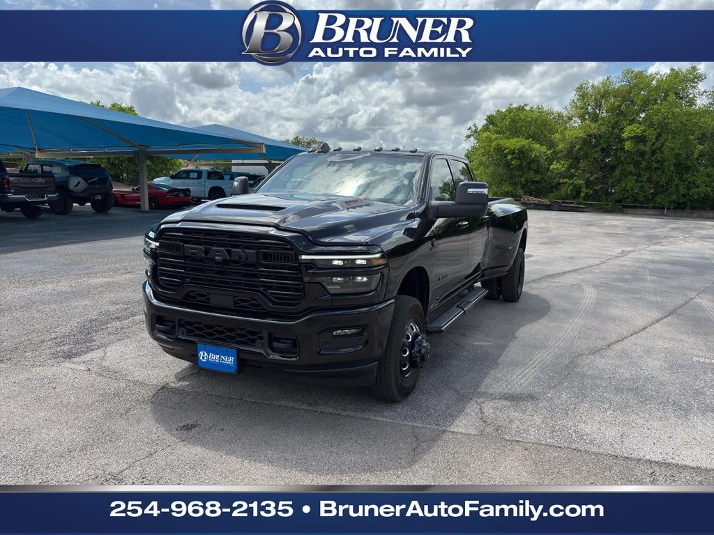 2026 RAM Ram 3500 RAM 3500 LARAMIE CREW CAB 4X4 8' BOX