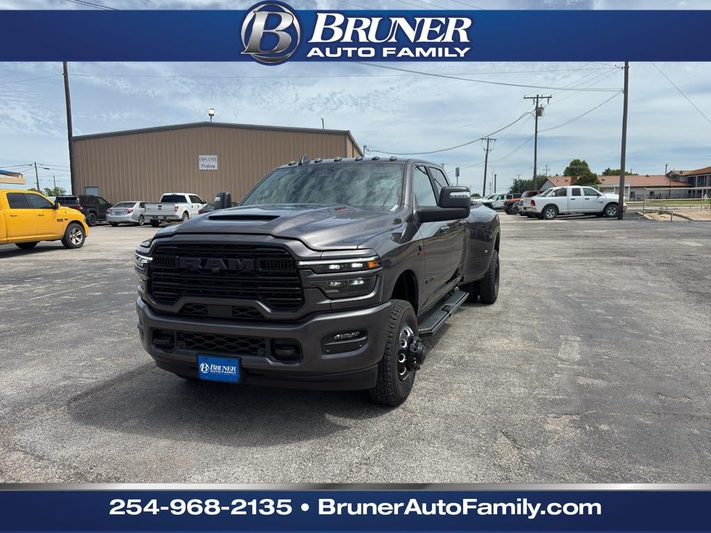 2026 RAM Ram 3500 RAM 3500 LARAMIE CREW CAB 4X4 8' BOX