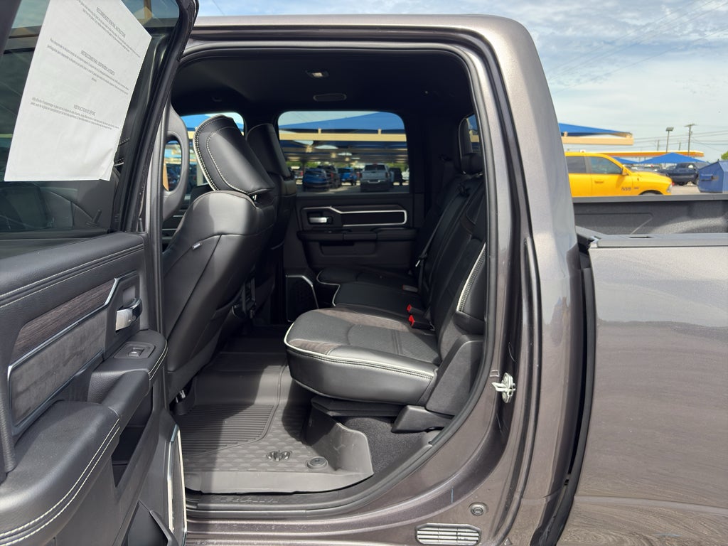 2026 RAM Ram 3500 RAM 3500 LARAMIE CREW CAB 4X4 8' BOX