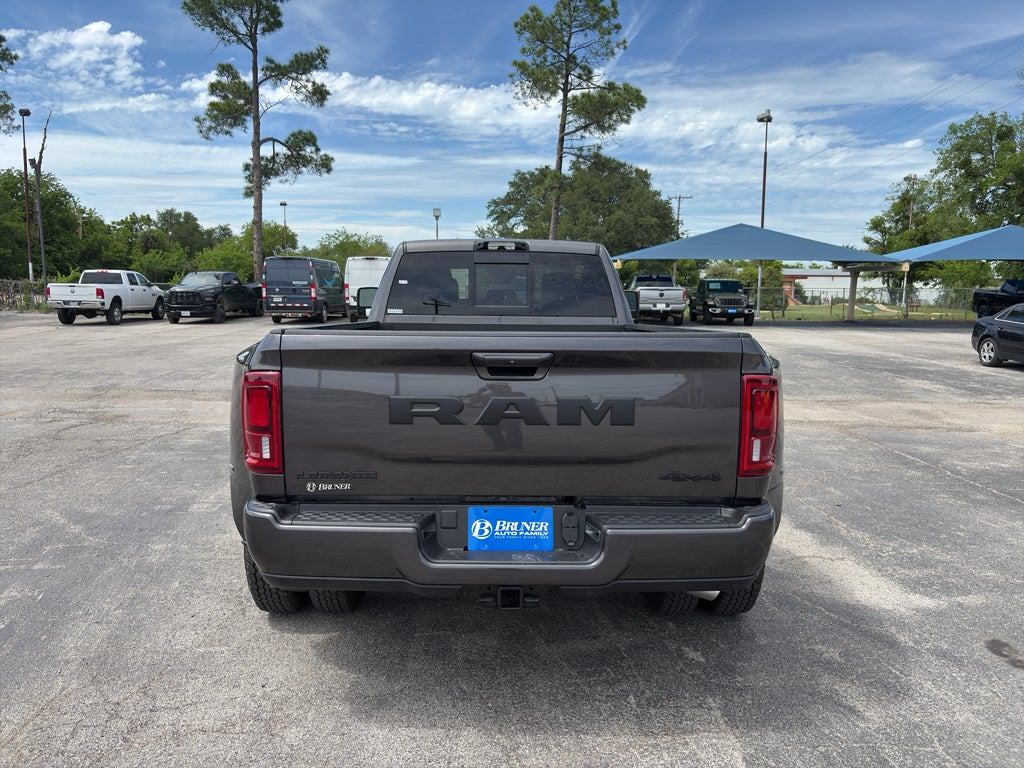 2026 RAM Ram 3500 RAM 3500 LARAMIE CREW CAB 4X4 8' BOX