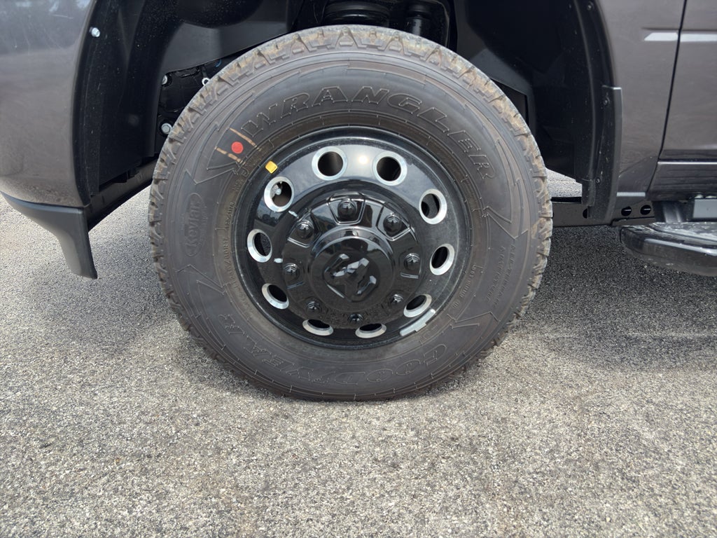 2026 RAM Ram 3500 RAM 3500 LARAMIE CREW CAB 4X4 8' BOX