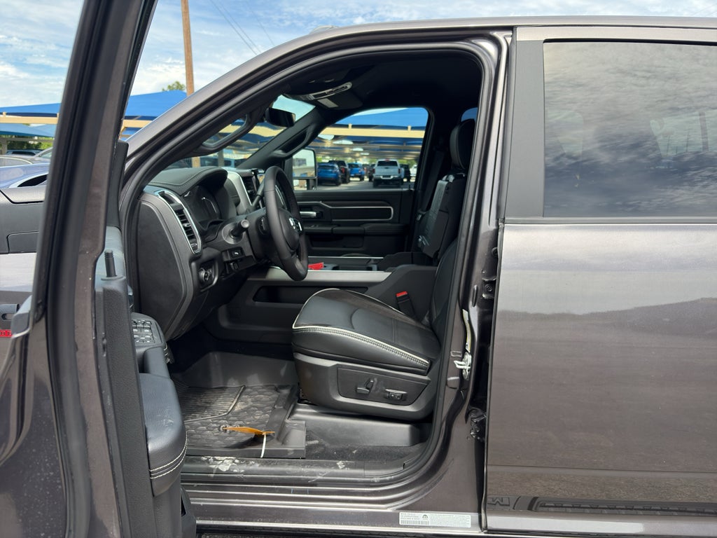 2026 RAM Ram 3500 RAM 3500 LARAMIE CREW CAB 4X4 8' BOX