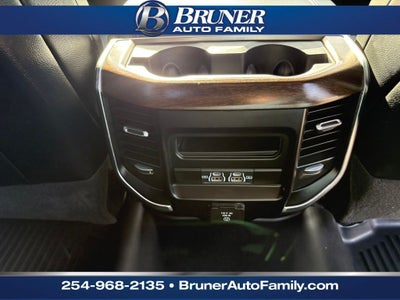 2024 RAM 3500 Laramie Crew Cab 4x4 8' Box