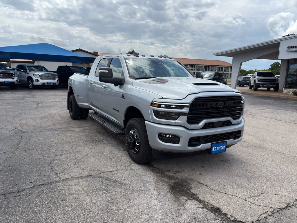 2026 RAM Ram 3500 RAM 3500 LARAMIE MEGA CAB 4X4 6'4' BOX