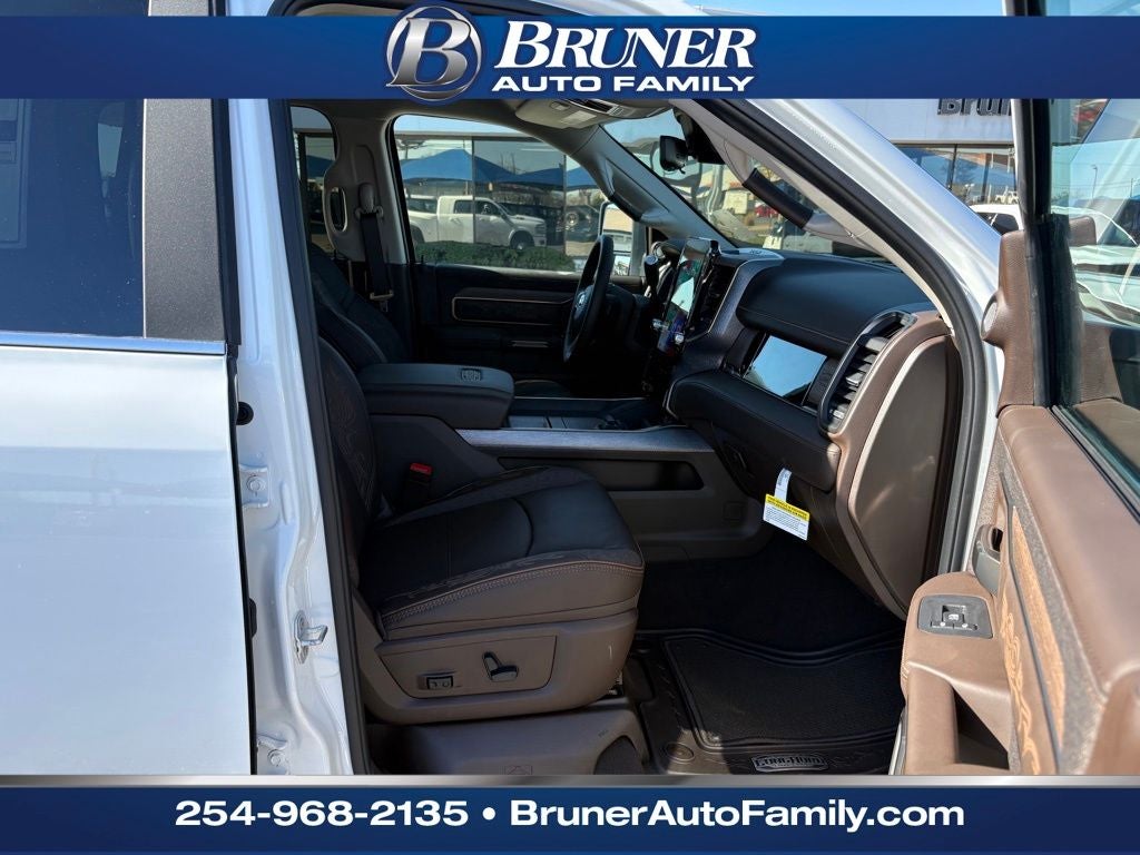 2026 RAM Ram 3500 RAM 3500 LIMITED LONGHORN MEGA CAB 4X4 6'4' BOX