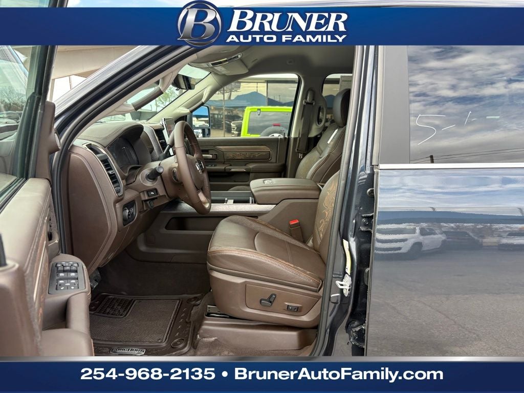 2026 RAM Ram 3500 RAM 3500 LIMITED LONGHORN CREW CAB 4X4 8' BOX