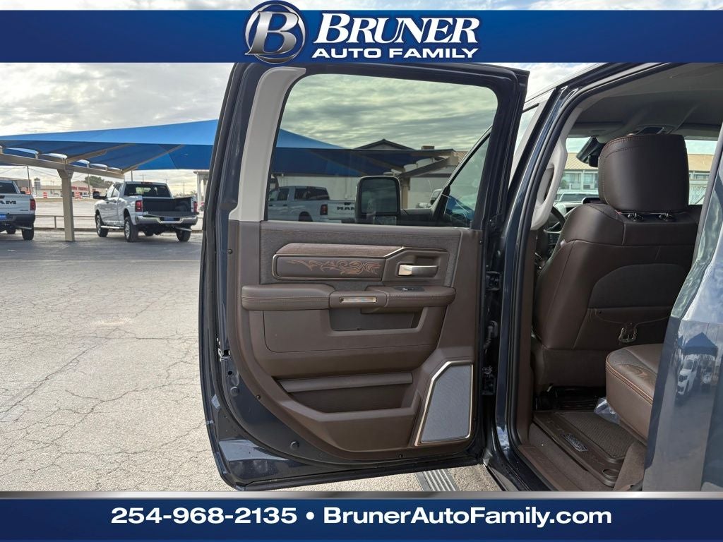 2026 RAM Ram 3500 RAM 3500 LIMITED LONGHORN CREW CAB 4X4 8' BOX