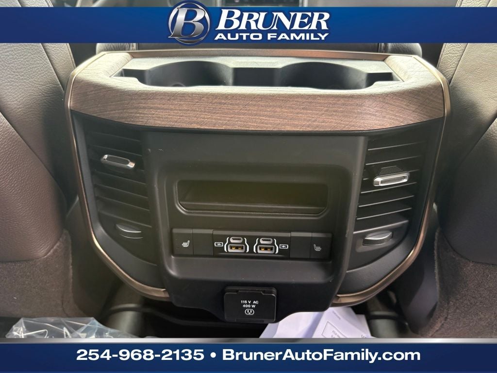 2026 RAM Ram 3500 RAM 3500 LIMITED LONGHORN CREW CAB 4X4 8' BOX