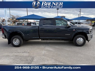 2026 RAM Ram 3500 RAM 3500 LIMITED LONGHORN CREW CAB 4X4 8' BOX