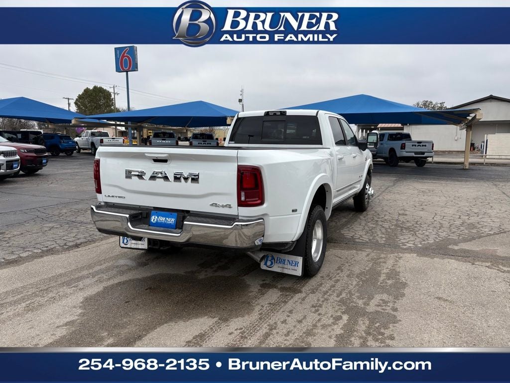2026 RAM Ram 3500 RAM 3500 LIMITED CREW CAB 4X4 8' BOX