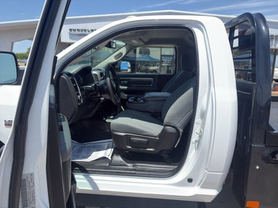 2017 RAM 2500 Tradesman Regular Cab 4x4 8' Box