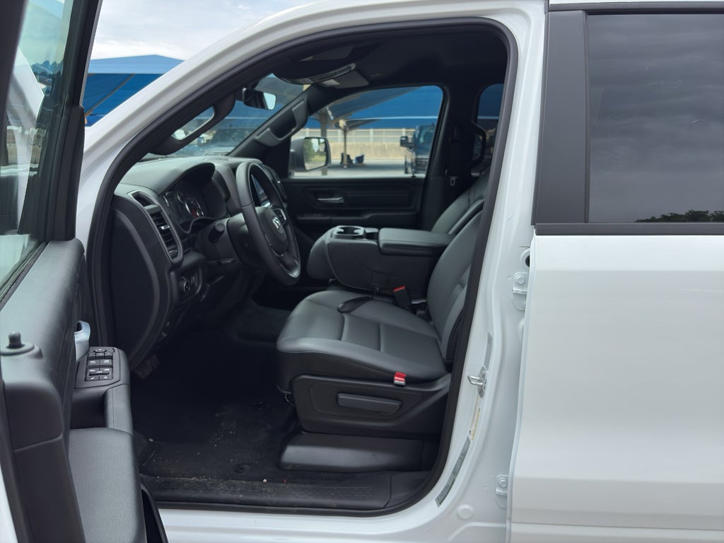2026 RAM Ram 1500 RAM 1500 TRADESMAN CREW CAB 4X4 5'7' BOX