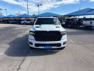 2027 RAM Ram 1500 RAM 1500 EXPRESS CREW CAB 4X4 5'7' BOX
